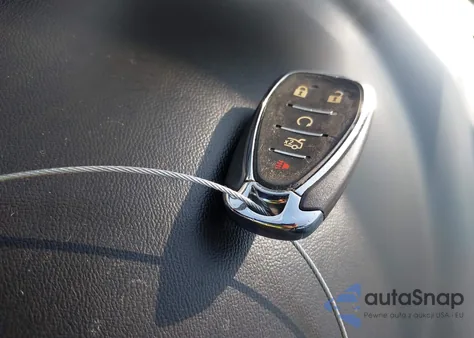 2019 Chevrolet Malibu Lt z USA, uszkodzony, nr VIN 1G1ZD5ST9KF183021